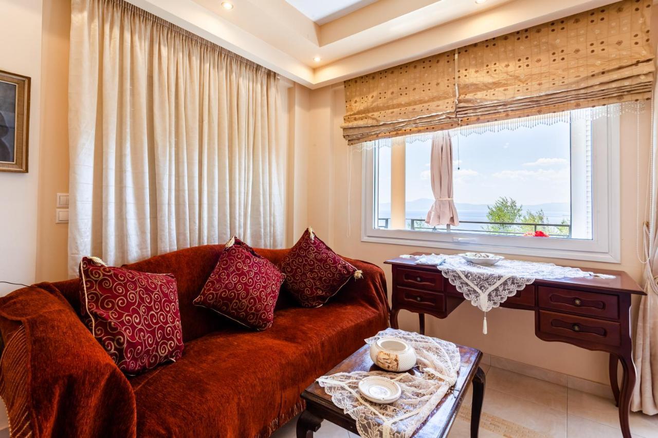 Verga Majestic Sunsets - Elegant & Secluded Retreat Kalamata Esterno foto