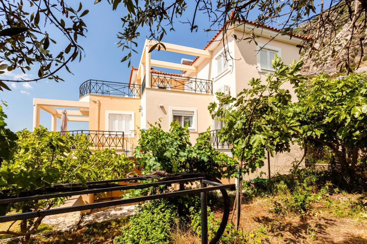 Verga Majestic Sunsets - Elegant & Secluded Retreat Kalamata Esterno foto