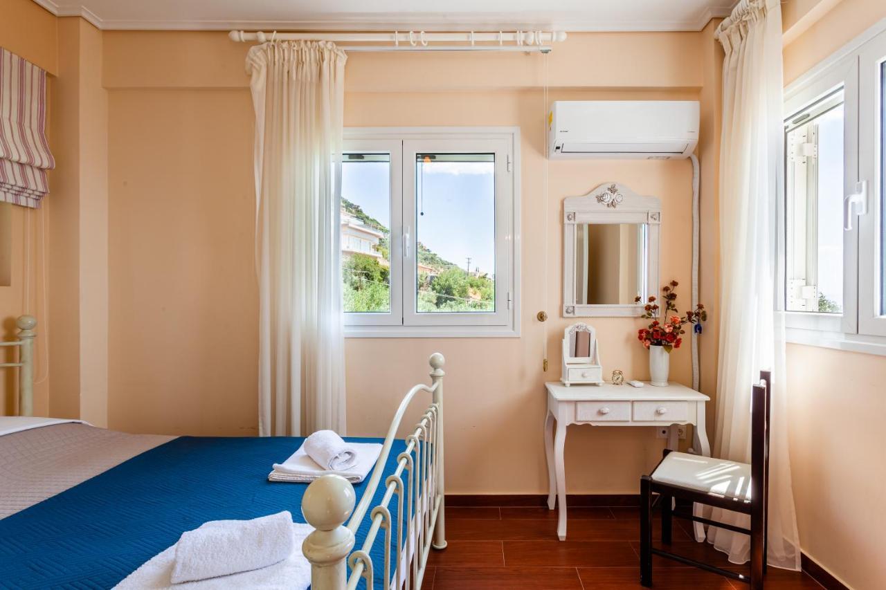 Verga Majestic Sunsets - Elegant & Secluded Retreat Kalamata Esterno foto