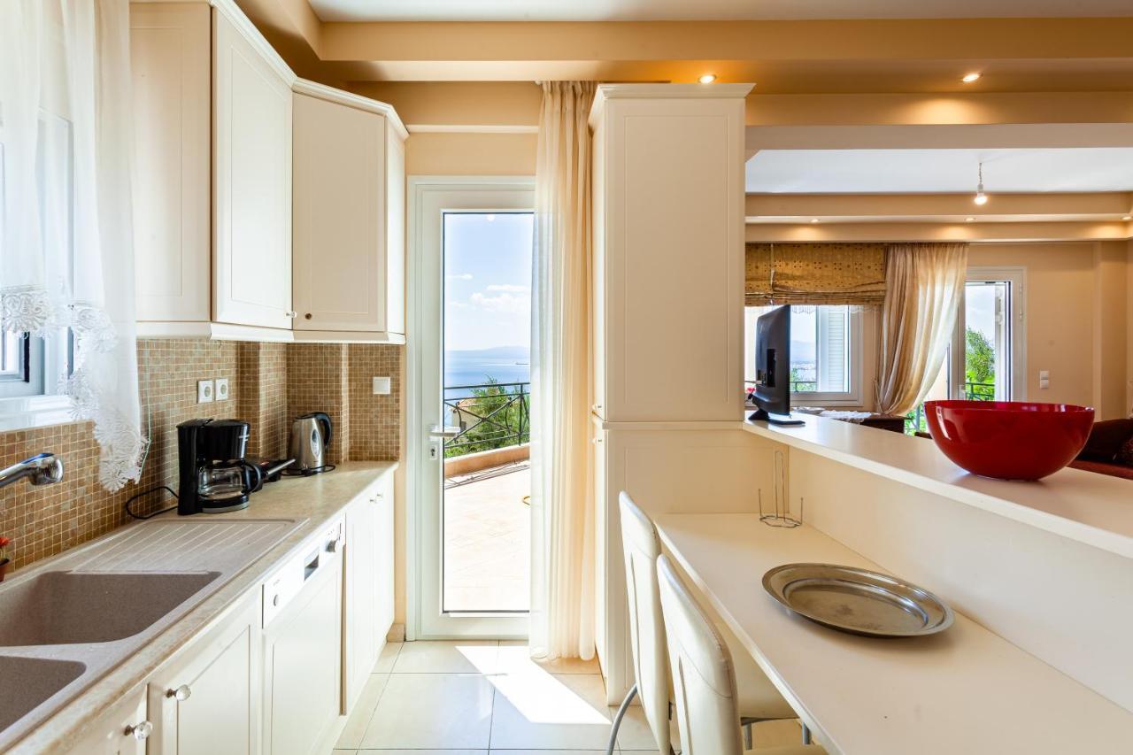 Verga Majestic Sunsets - Elegant & Secluded Retreat Kalamata Esterno foto